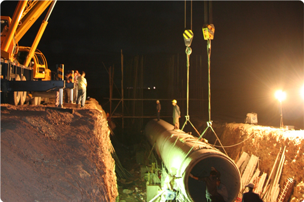 新疆準東供水五彩灣事故備用水池施工